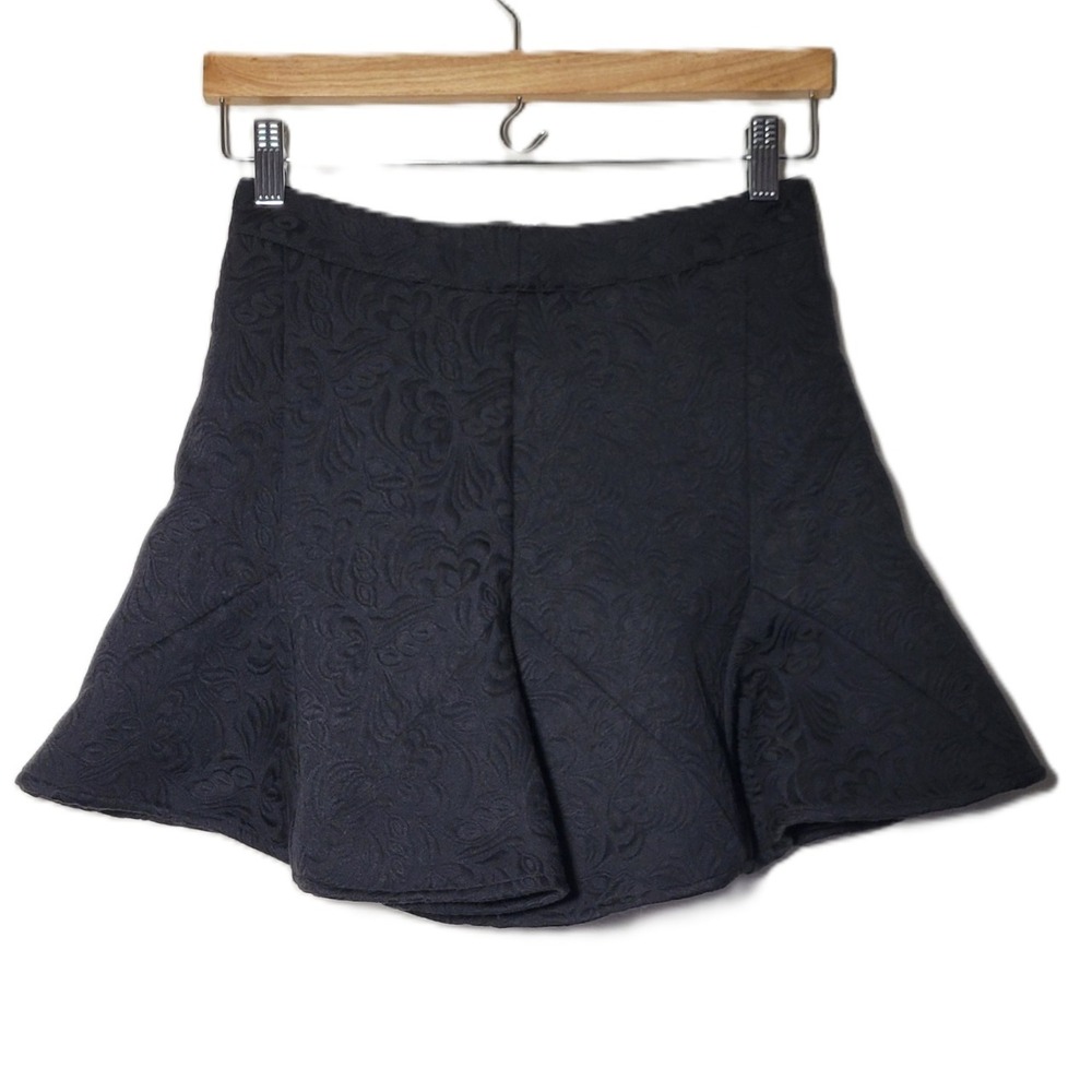 Line & Dot Black Jacquard Fit Flare Mini Skirt Size S